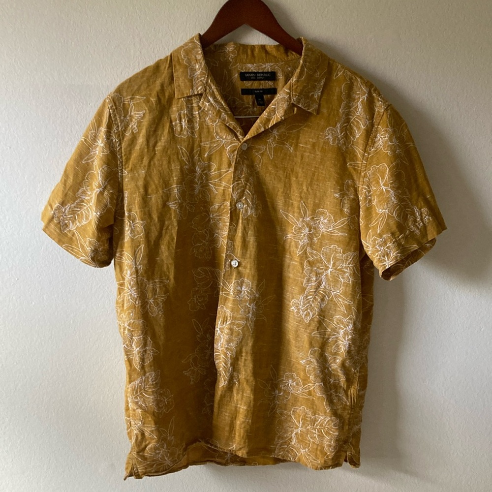 Banana Republic Men’s Linen Camp Shirt.
